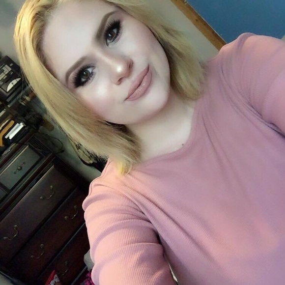 bellaluxxx24